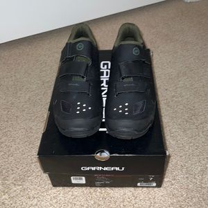 Garneau Gravel II cycling shoes size 7
